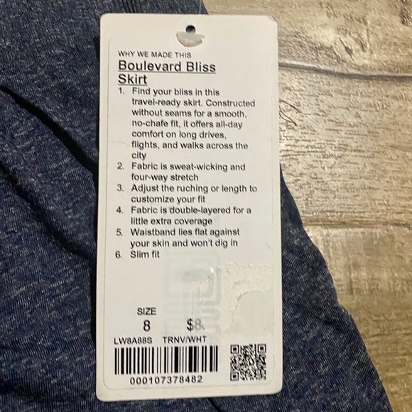 Lulu lemon boulevard bliss skirt - Picture 2 of 3